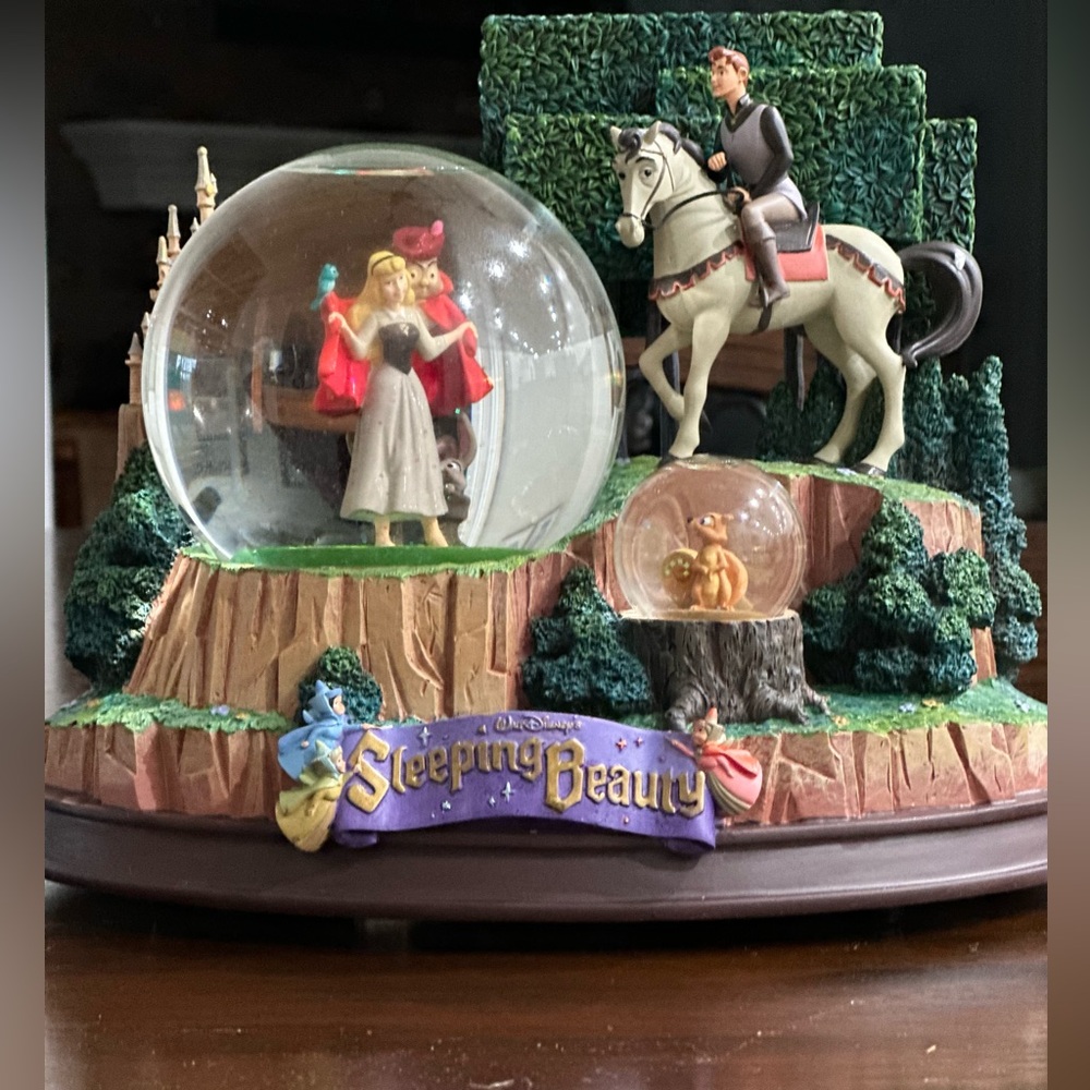 Disney Sleeping Beauty Enchanted Snow Globe
